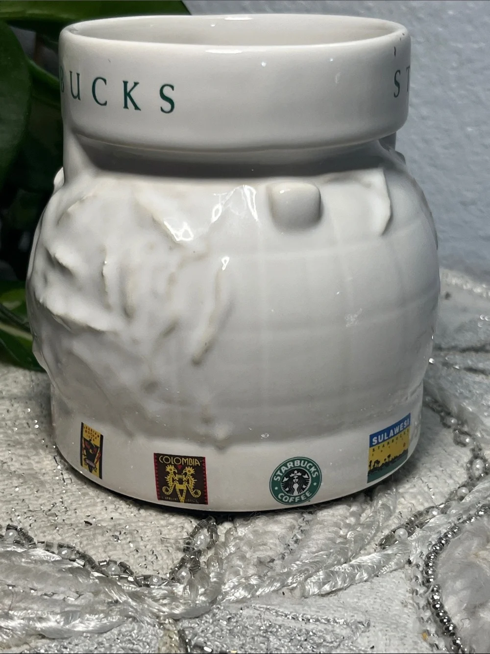 Starbucks White Globe Mosaic Ceramic Mug with Travel Seal Graphics